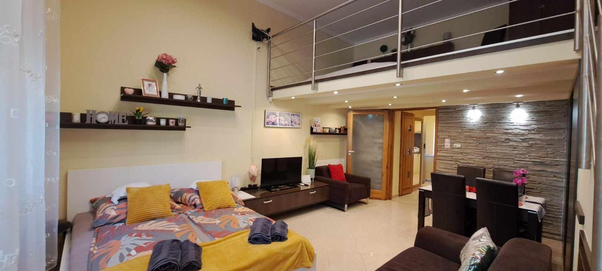Szandi Belvarosi Apartman Szegedin Exterior foto