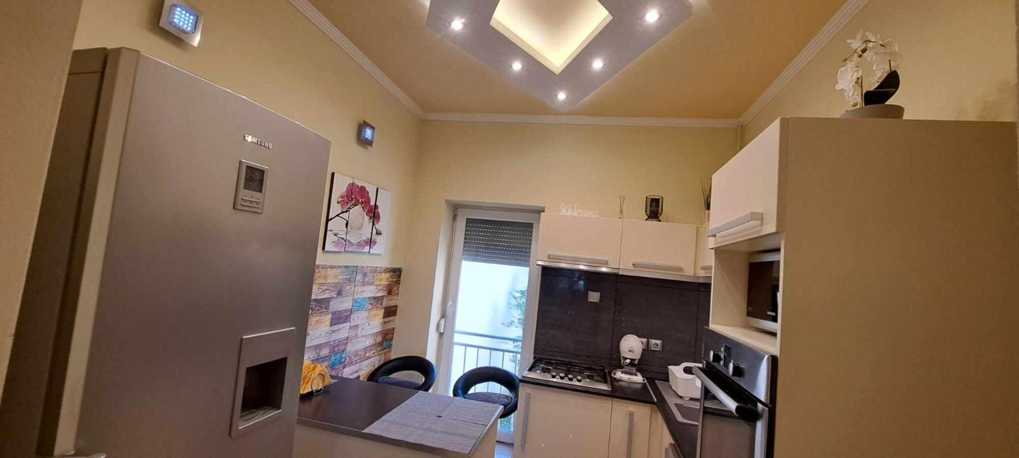 Szandi Belvarosi Apartman Szegedin Exterior foto